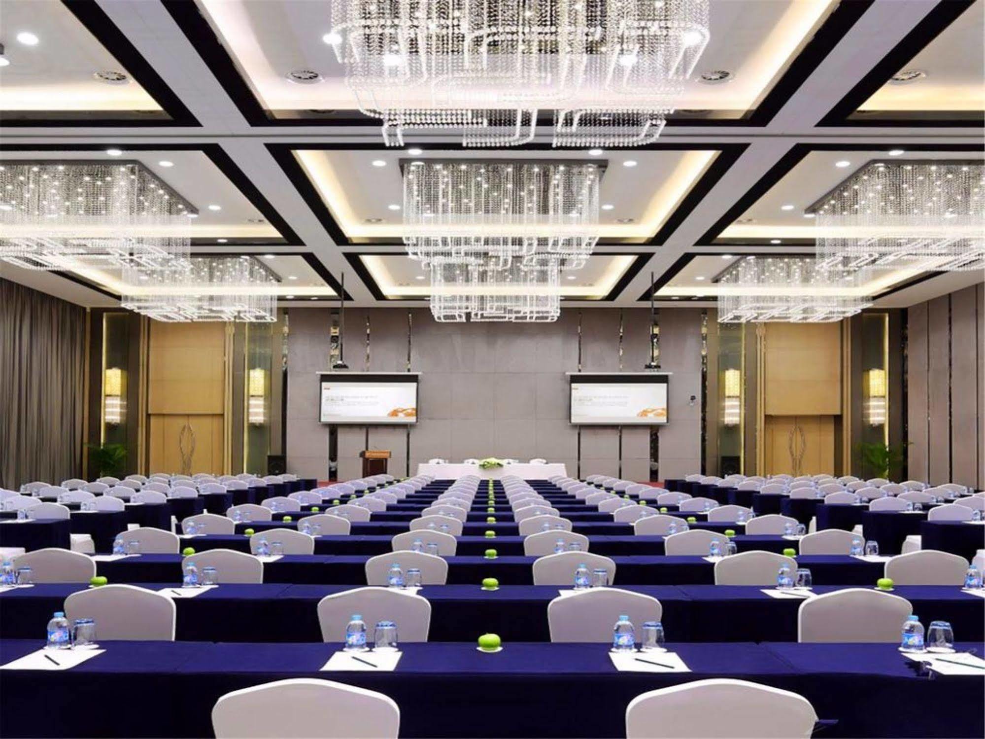 Camic International Convention Center Hotel Chaoyang  Exterior foto